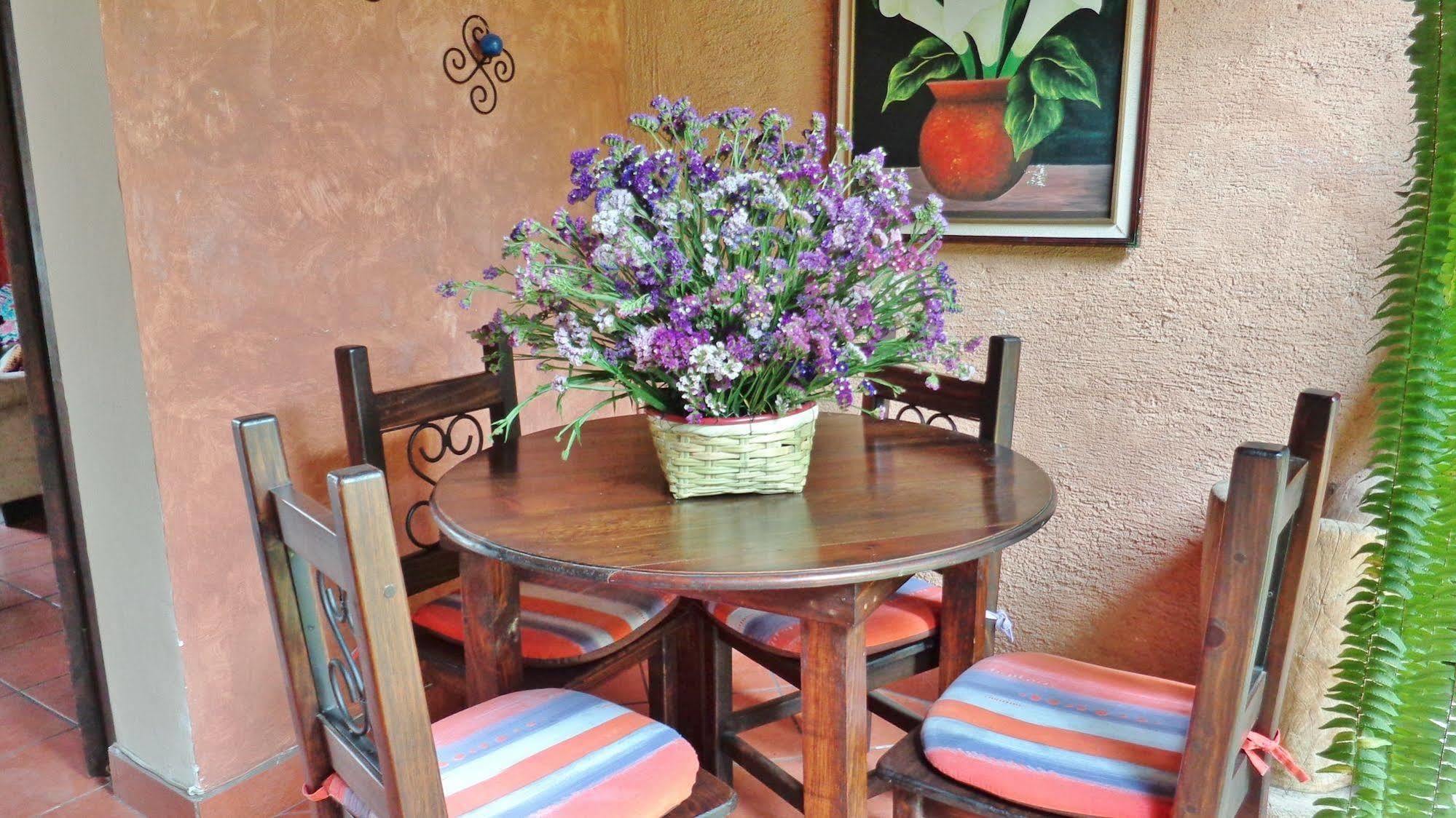 Meson Del Valle By Ahs 3* Antigua